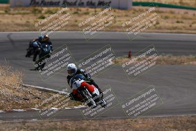 media/Apr-19-2025-AHRMA (Sat) [[3d98ca3309]]/Race/Group 3/turn 4/